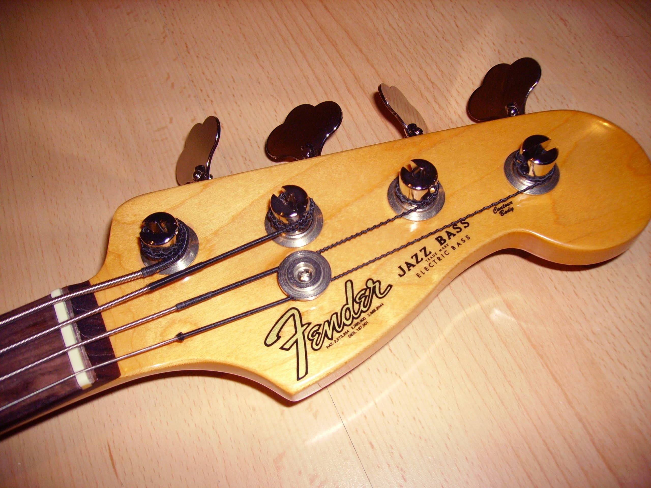 Paletta Fender Jazz Bass